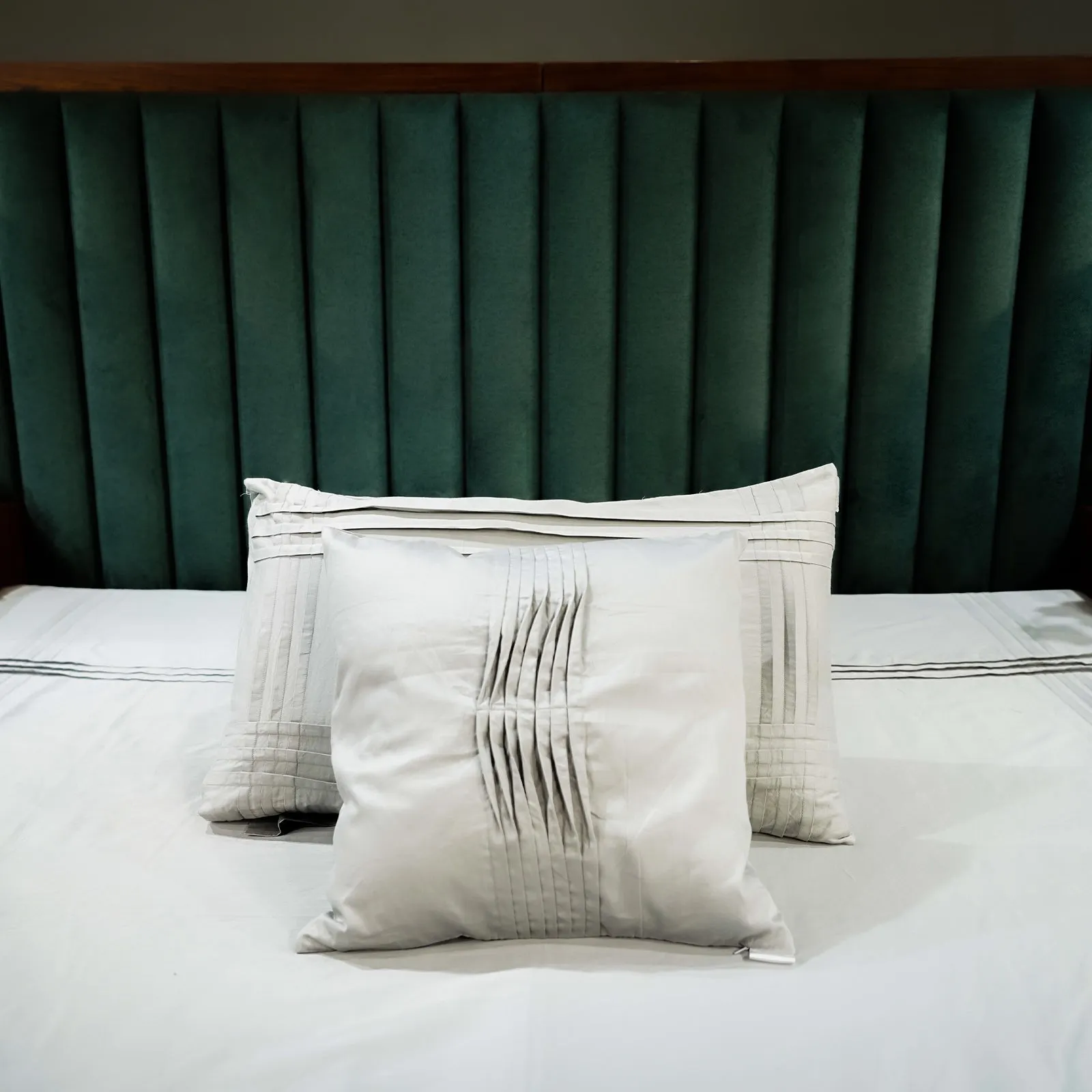 Silver Mist Classic Charm Cushion Cover